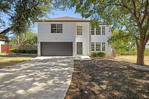 A home in Del Valle