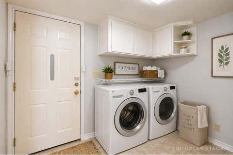 Tiny photo for 2308 Santa Rita ST, Austin, TX 78702 (MLS # 8047742)