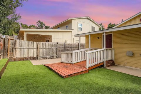 Tiny photo for 2308 Santa Rita ST, Austin, TX 78702 (MLS # 8047742)