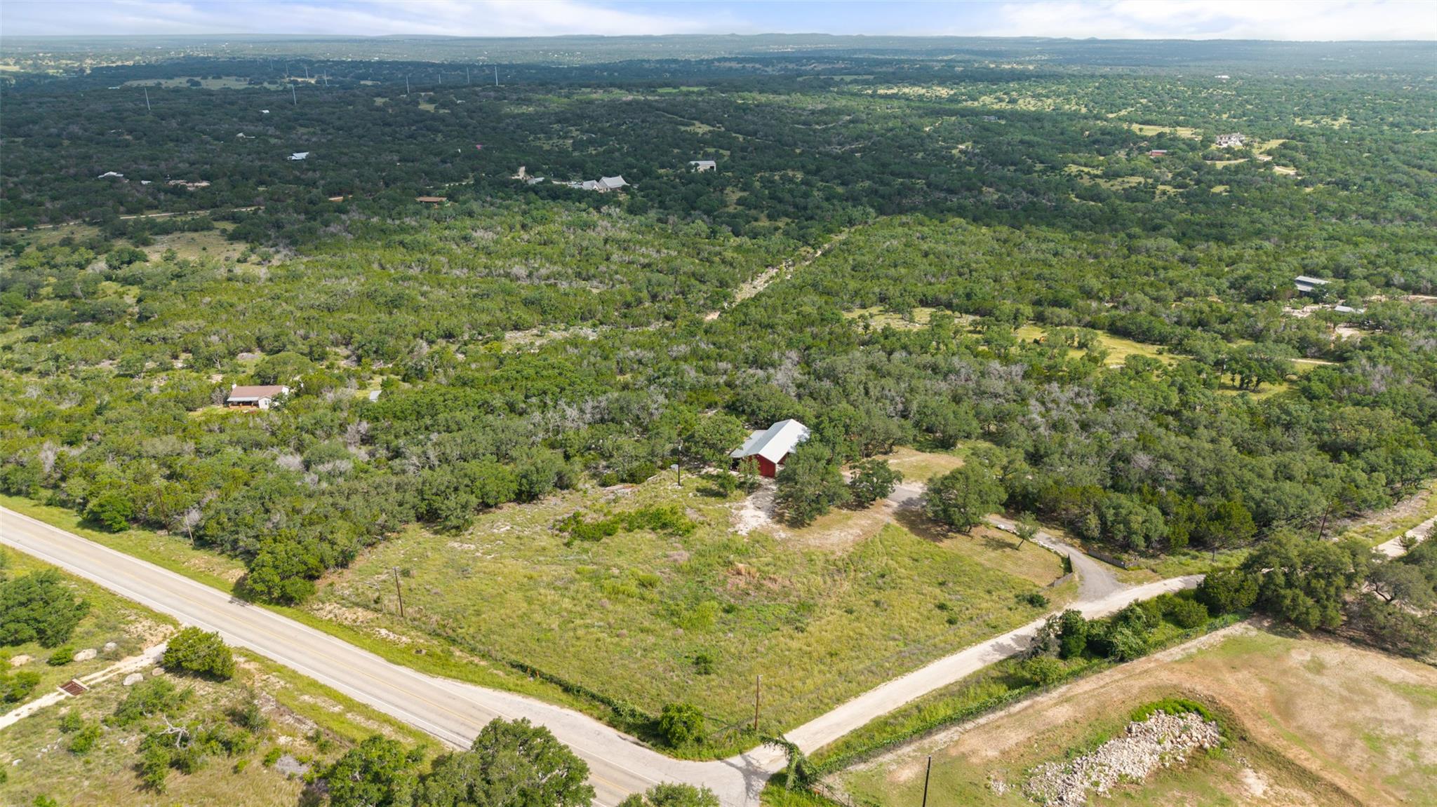 101 Rough Hollow RD