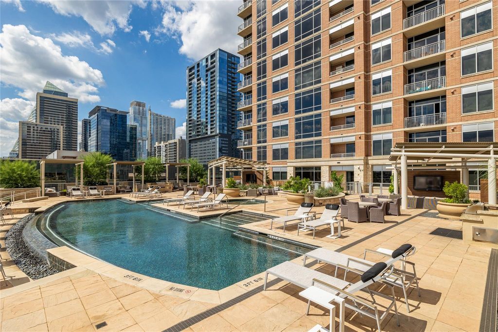 Photo for 101 Colorado ST #2201, Austin, TX 78701 (MLS # 9663765)