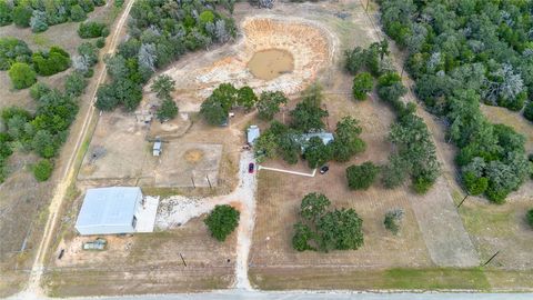 1498 County Road 313 Lexington TX 78947