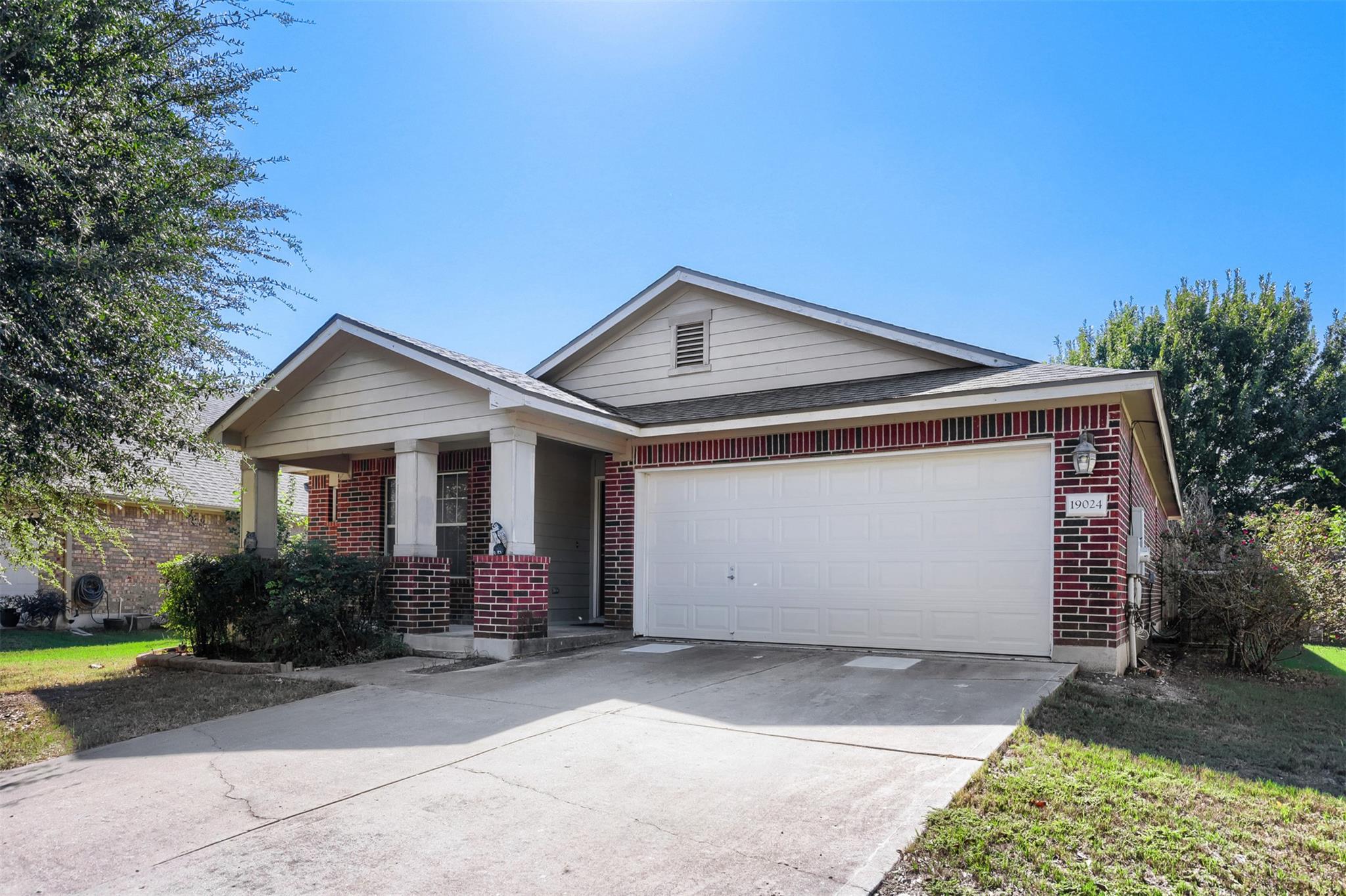 19024 Leigh LN D 31