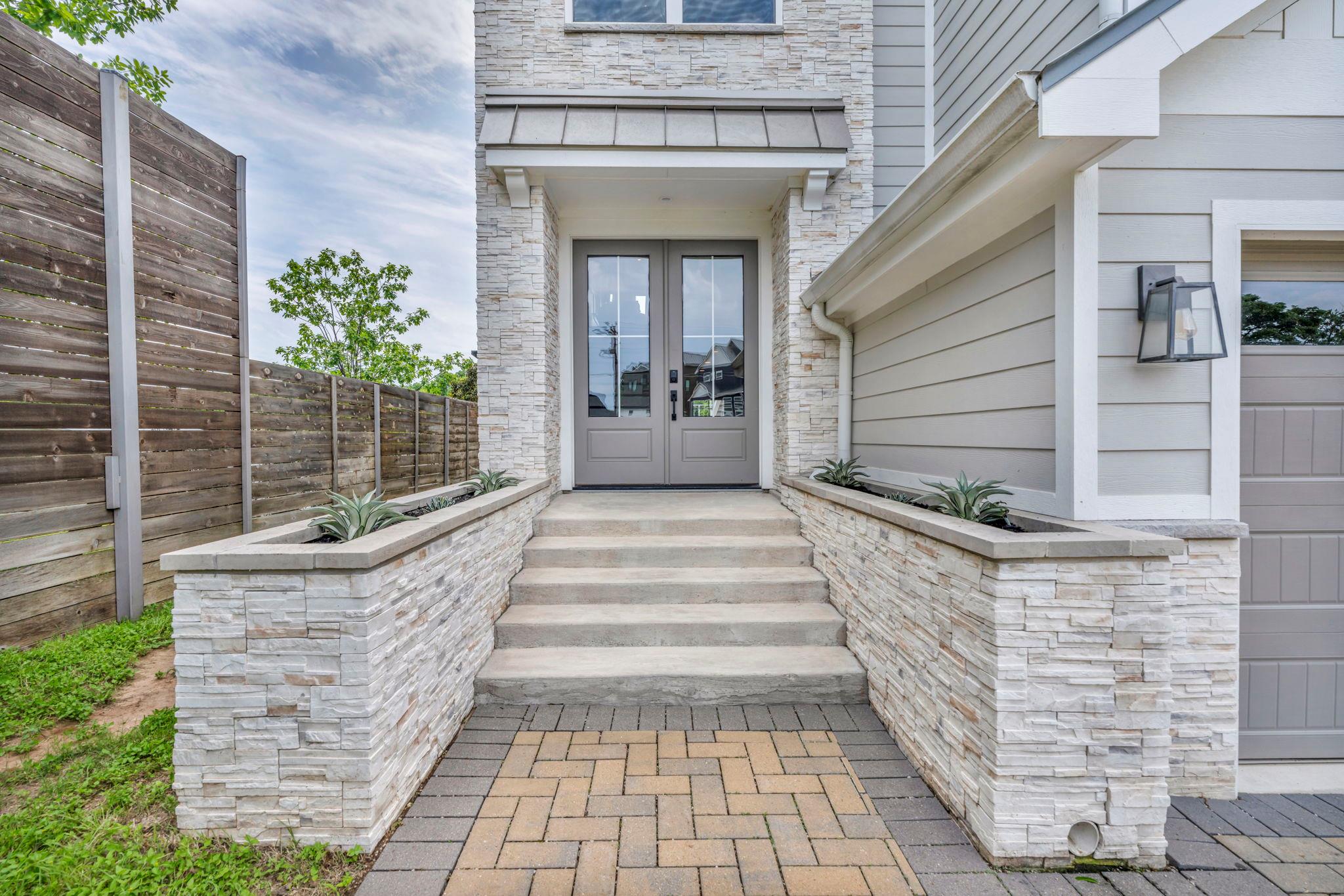 127 Cypress Shores Lane