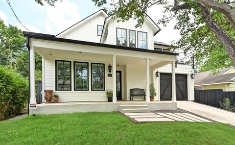 Photo of 2326 Santa Rosa ST, Austin, TX 78702 (MLS # 4065537)