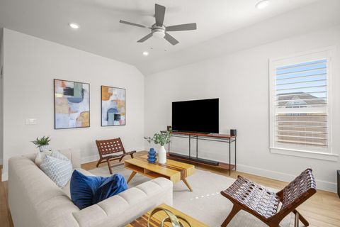 Tiny photo for 9409 Boathouse DR, Austin, TX 78744 (MLS # 4107672)
