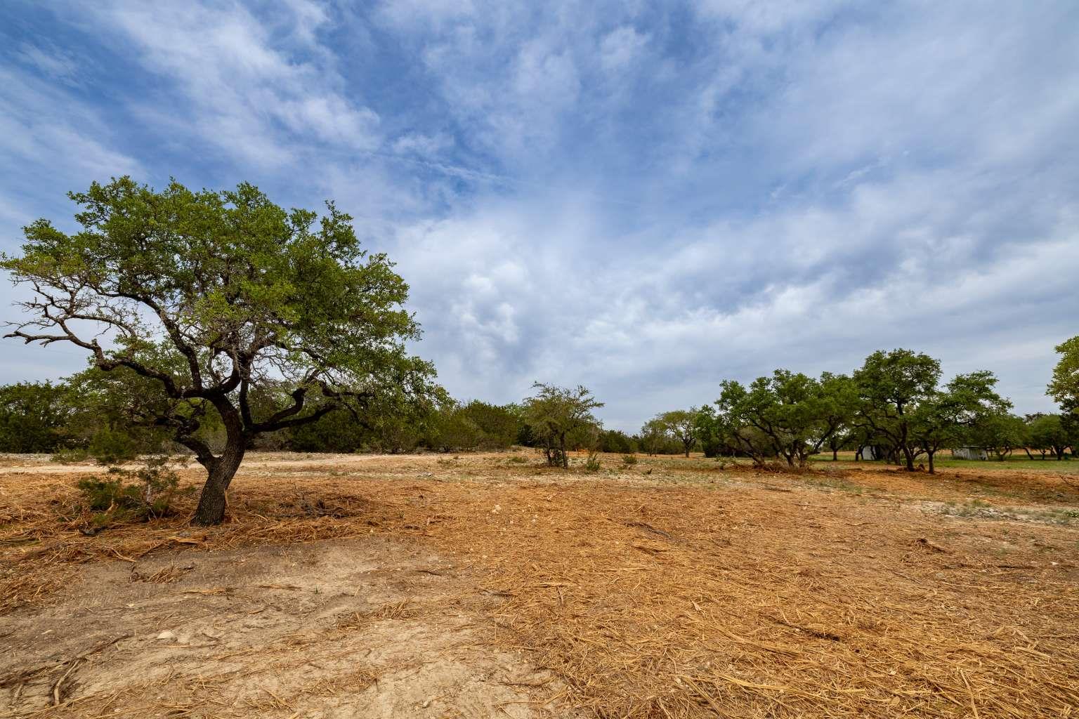 161 Private Road 3449