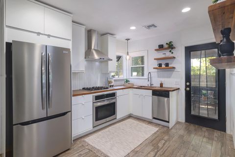 Tiny photo for 6511 Chesterfield Ave, Austin, TX 78752 (MLS # 9974052)