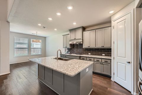 Tiny photo for 7213 Pace Ravine DR, Lago Vista, TX 78645 (MLS # 9903233)
