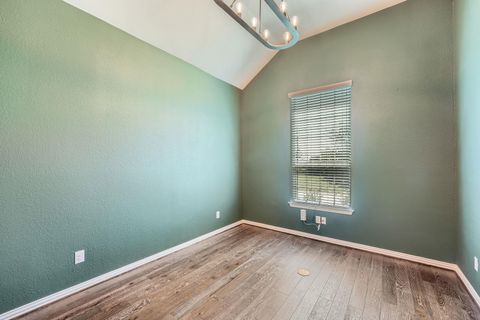 Tiny photo for 7213 Pace Ravine DR, Lago Vista, TX 78645 (MLS # 9903233)