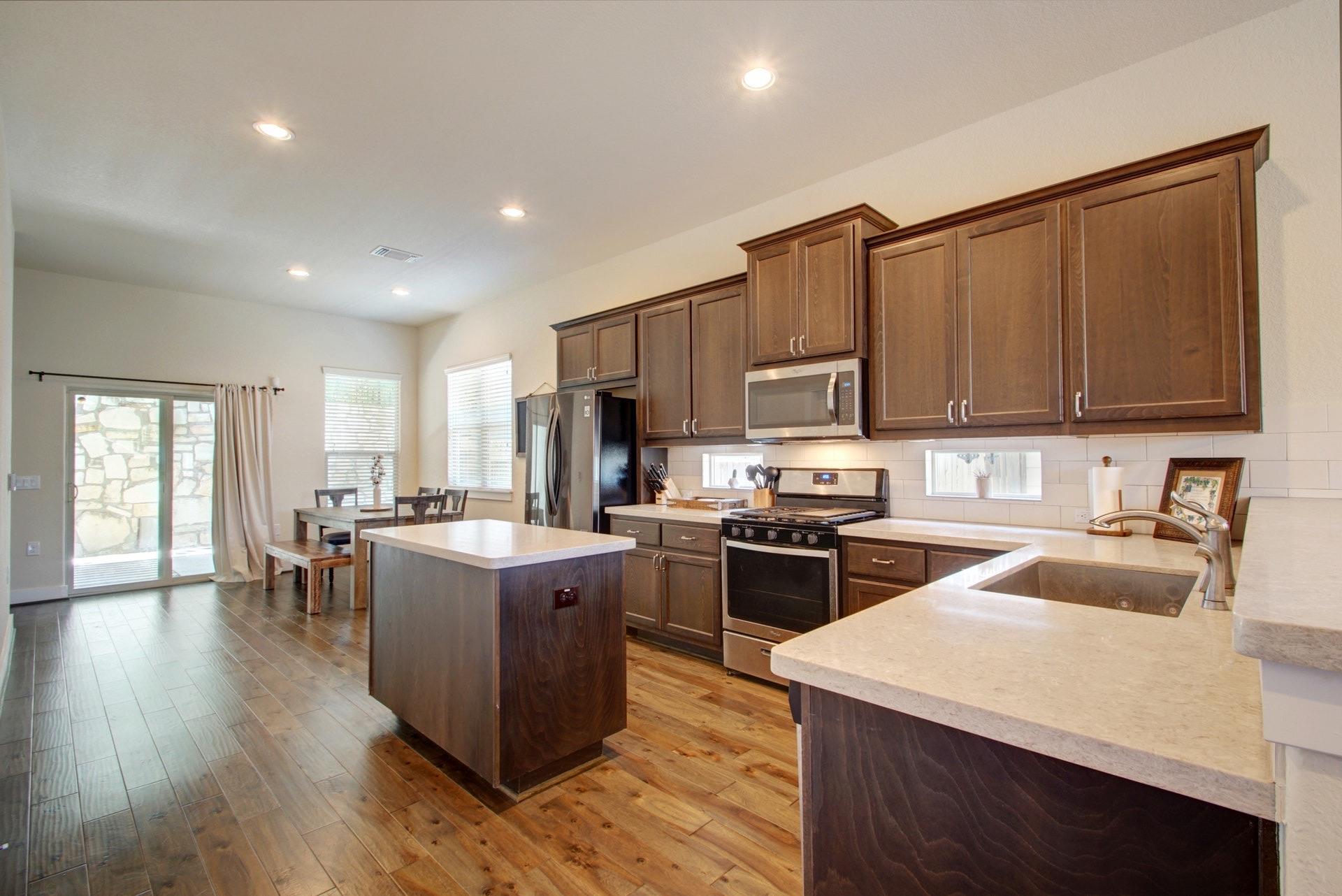 12205 Cottage Promenade CT 7