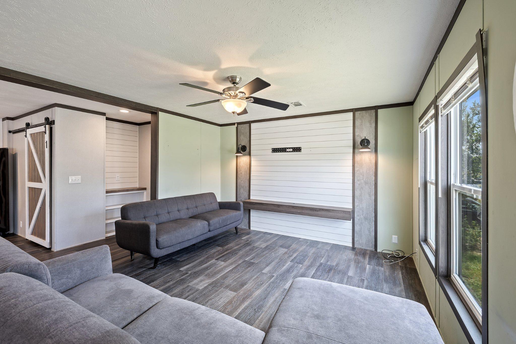 114 Brianna CIR