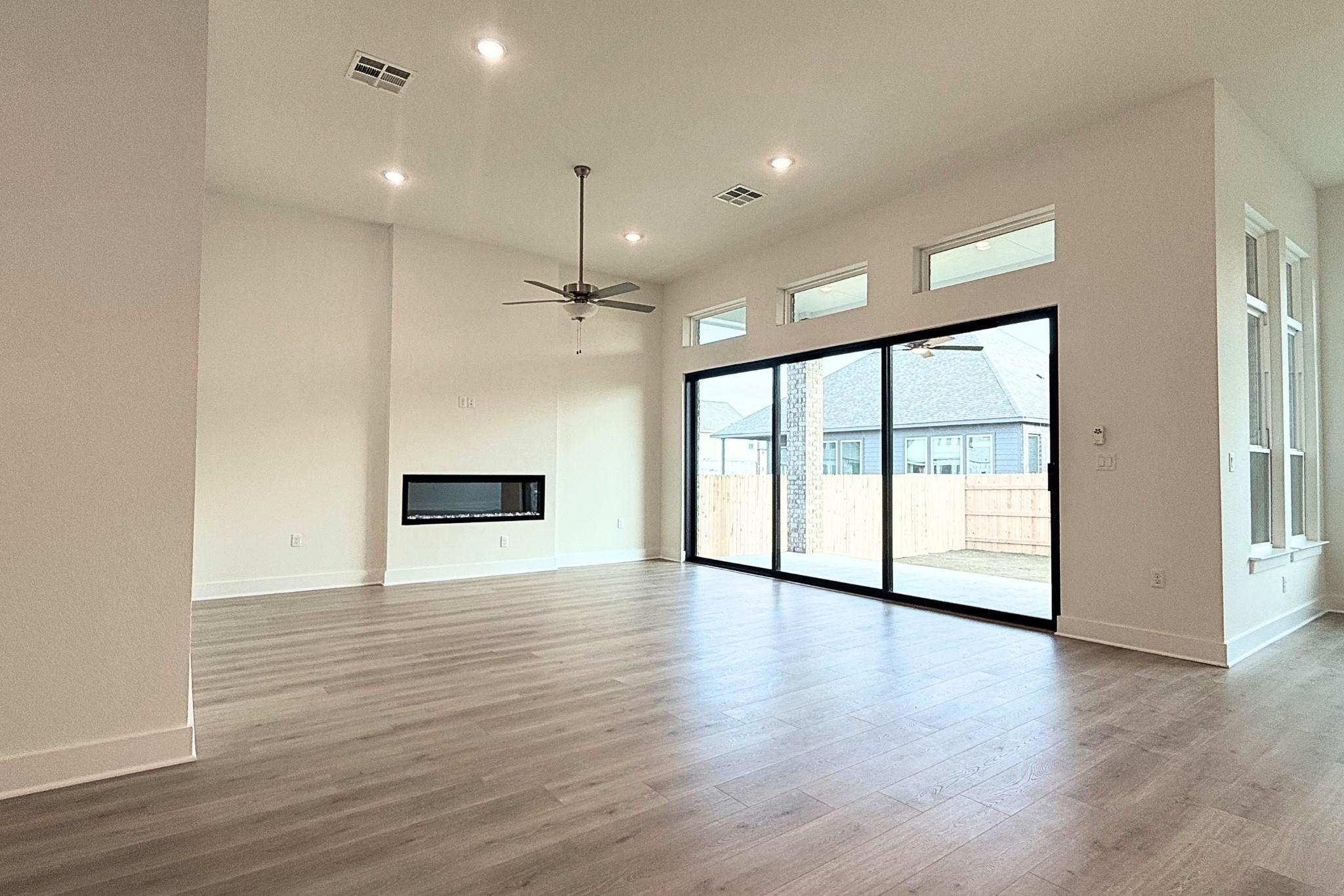 17313 Silverman DR