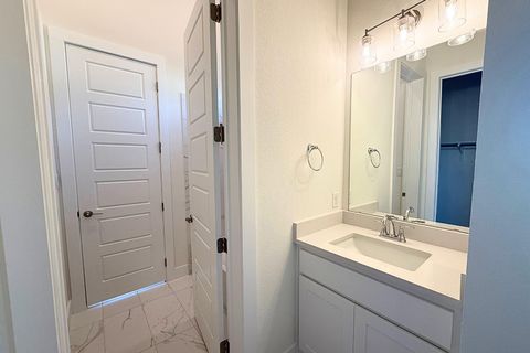 Tiny photo for 17313 Silverman DR, Pflugerville, TX 78660 (MLS # 3827011)