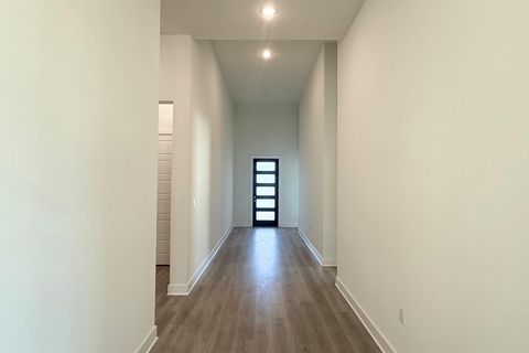 Tiny photo for 17313 Silverman DR, Pflugerville, TX 78660 (MLS # 3827011)