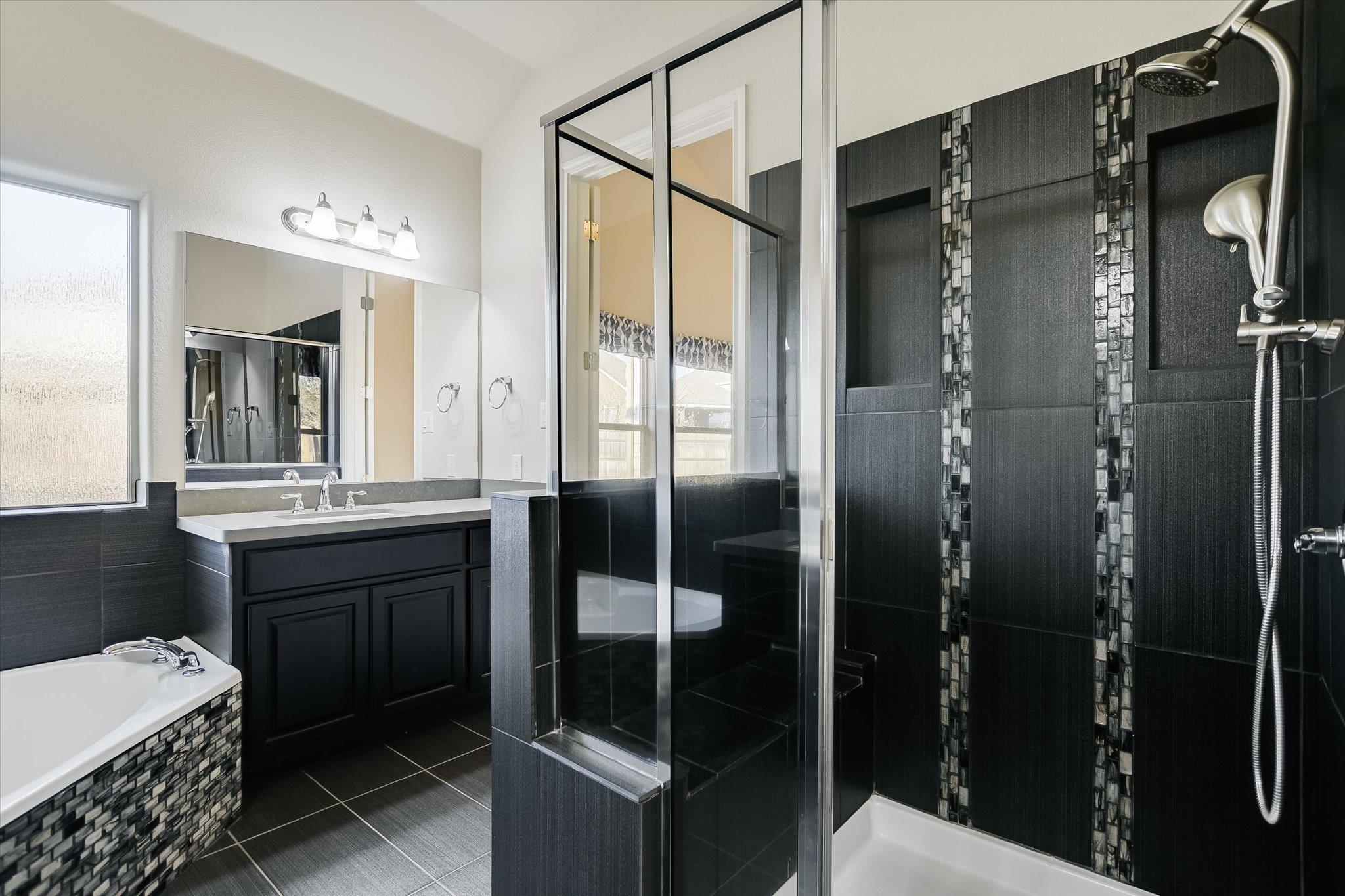 Pflugerville, Texas 78660, United States, 4 Bedrooms Bedrooms, ,3 BathroomsBathrooms,Residential,Active,90068