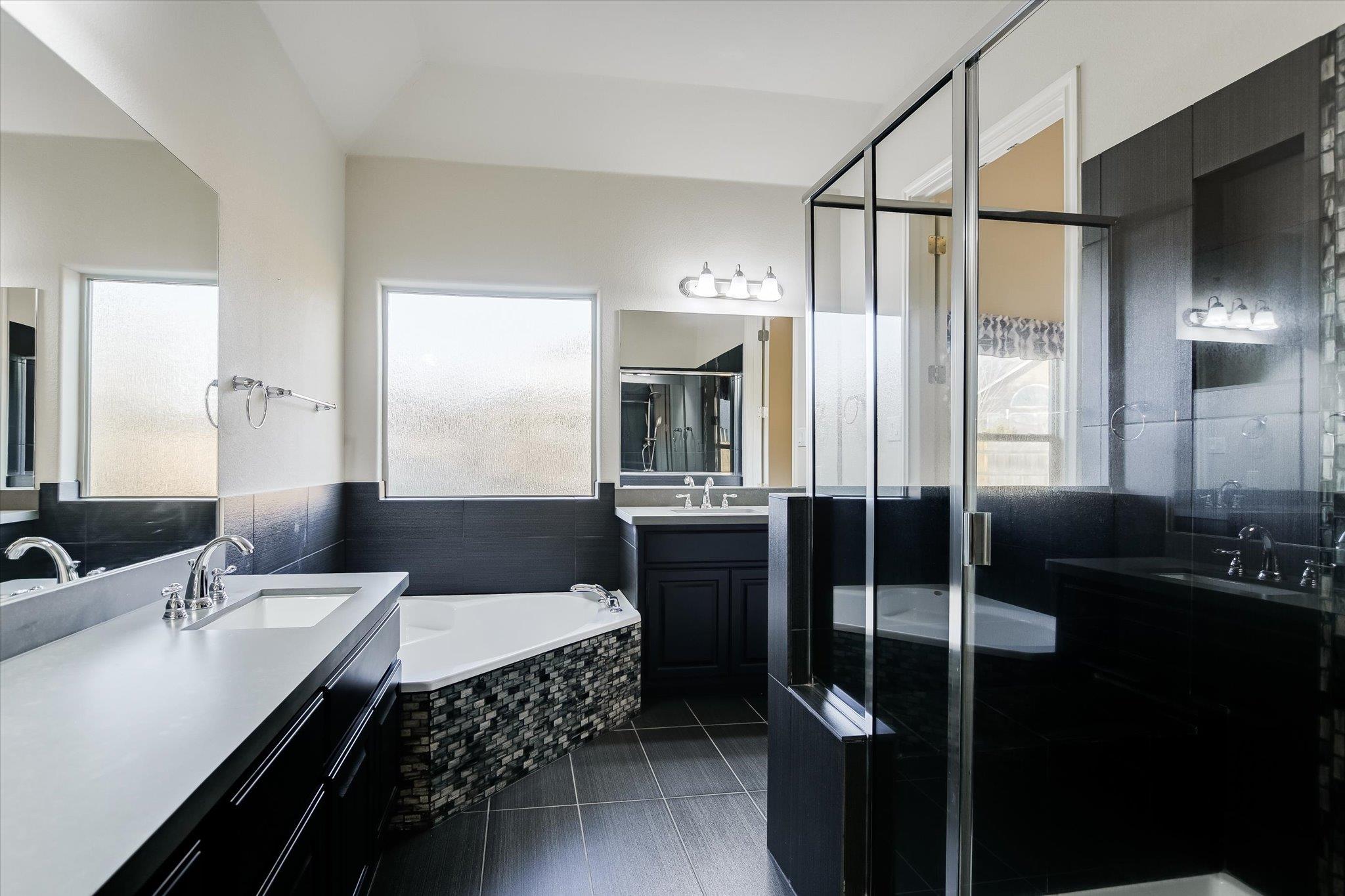 Pflugerville, Texas 78660, United States, 4 Bedrooms Bedrooms, ,3 BathroomsBathrooms,Residential,Active,90068