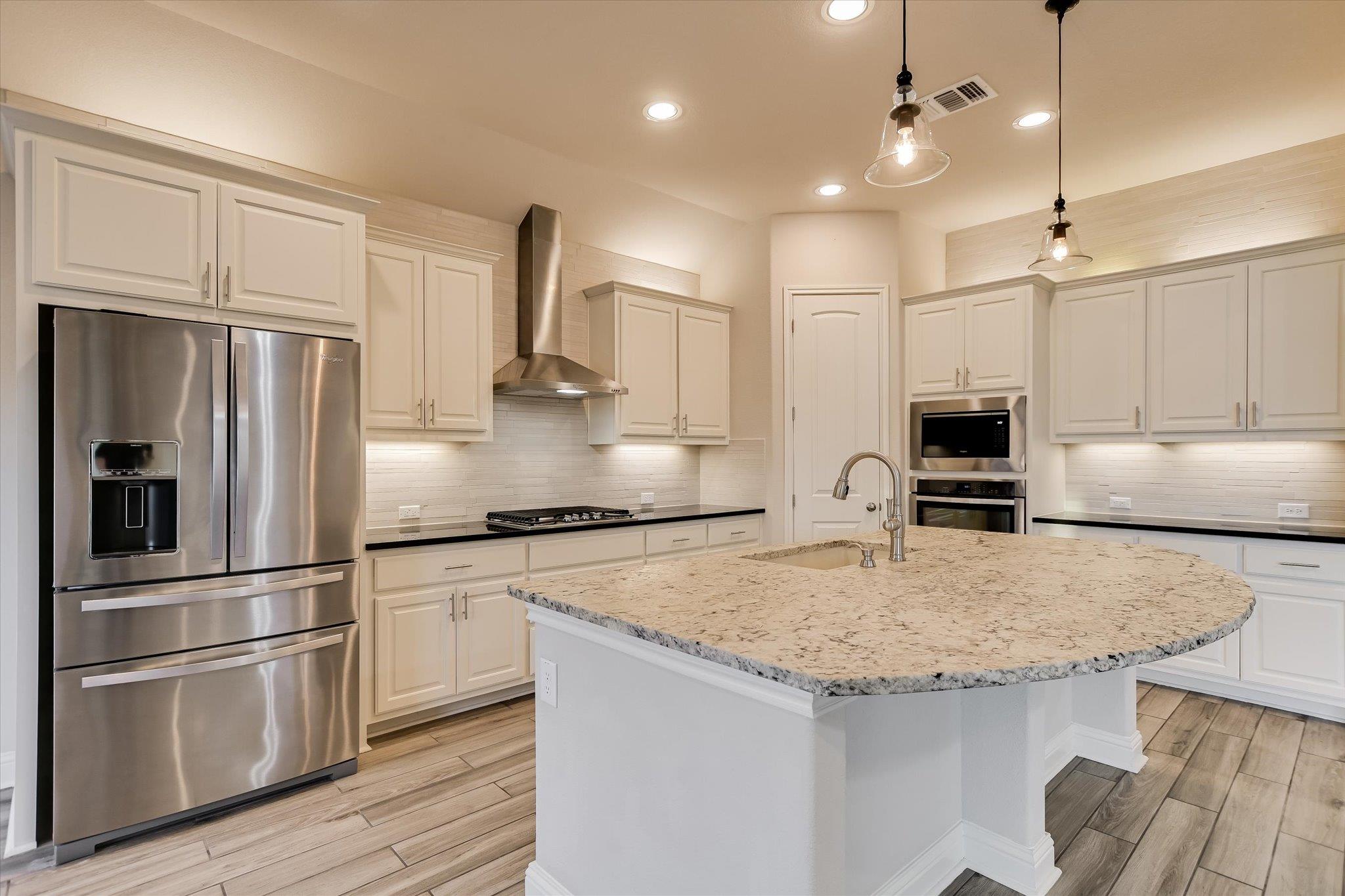 Pflugerville, Texas 78660, United States, 4 Bedrooms Bedrooms, ,3 BathroomsBathrooms,Residential,Active,90068