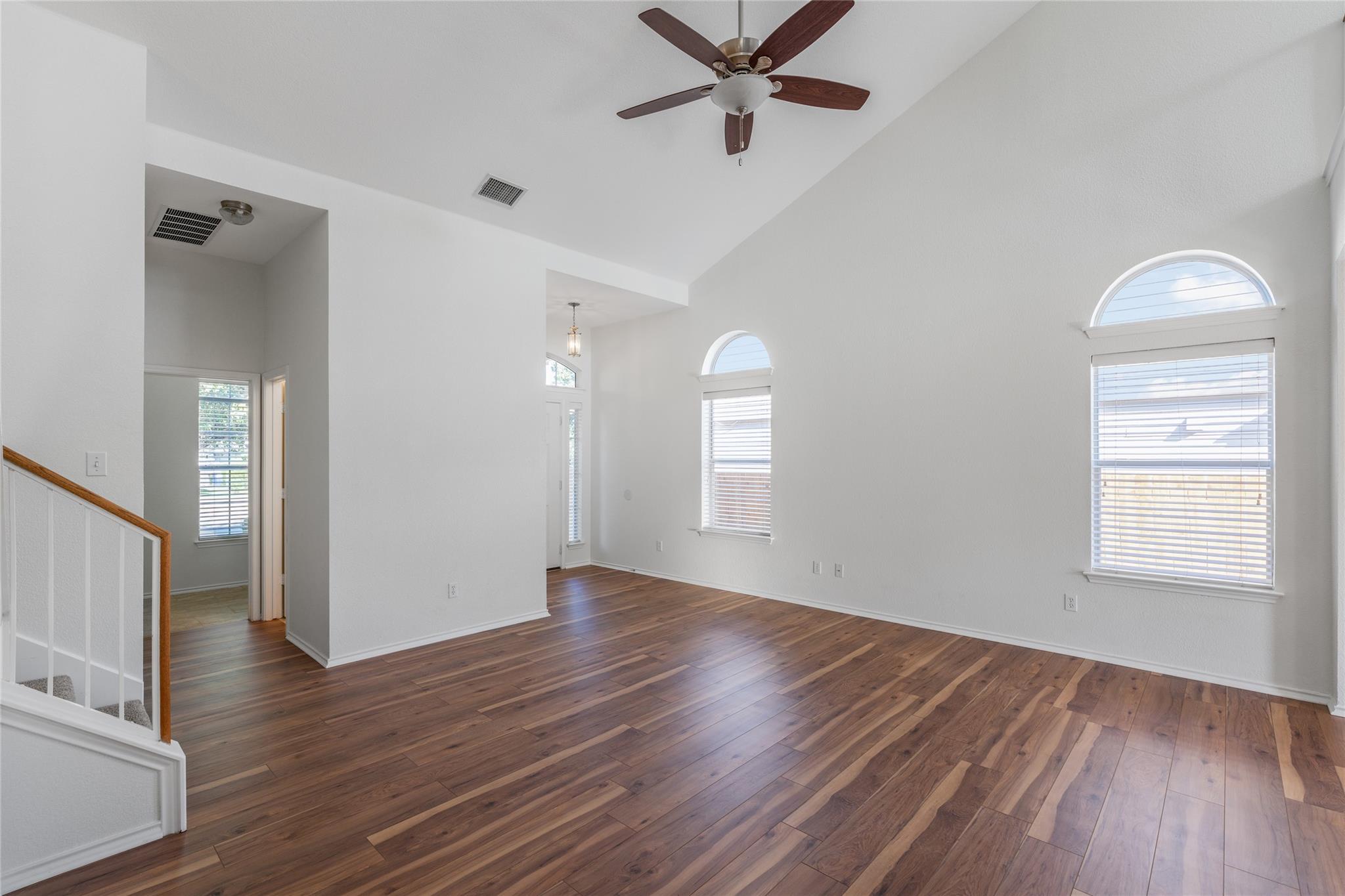 309 Altamont ST