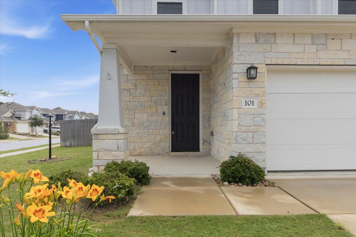 101 Free Stone DR