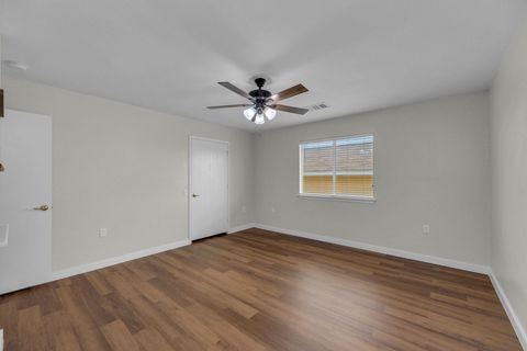 Tiny photo for 11617 Briarcreek LOOP, Manor, TX 78653 (MLS # 4205779)