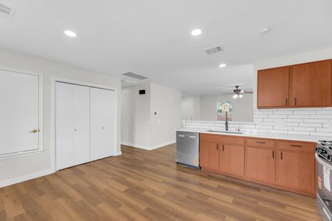 Tiny photo for 11617 Briarcreek LOOP, Manor, TX 78653 (MLS # 4205779)