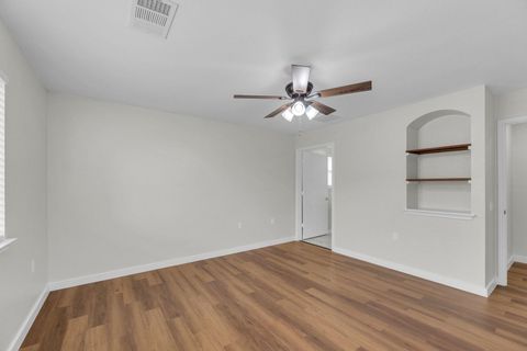 Tiny photo for 11617 Briarcreek LOOP, Manor, TX 78653 (MLS # 4205779)