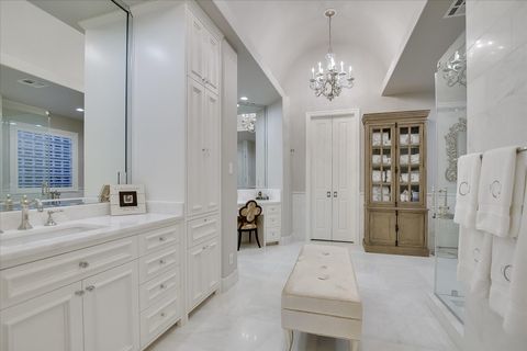 Tiny photo for 2201 Far Gallant Dr, Austin, TX 78746 (MLS # 8355761)