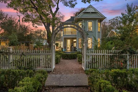 Photo of 4104 Avenue F, Austin, TX 78751 (MLS # 1872505)