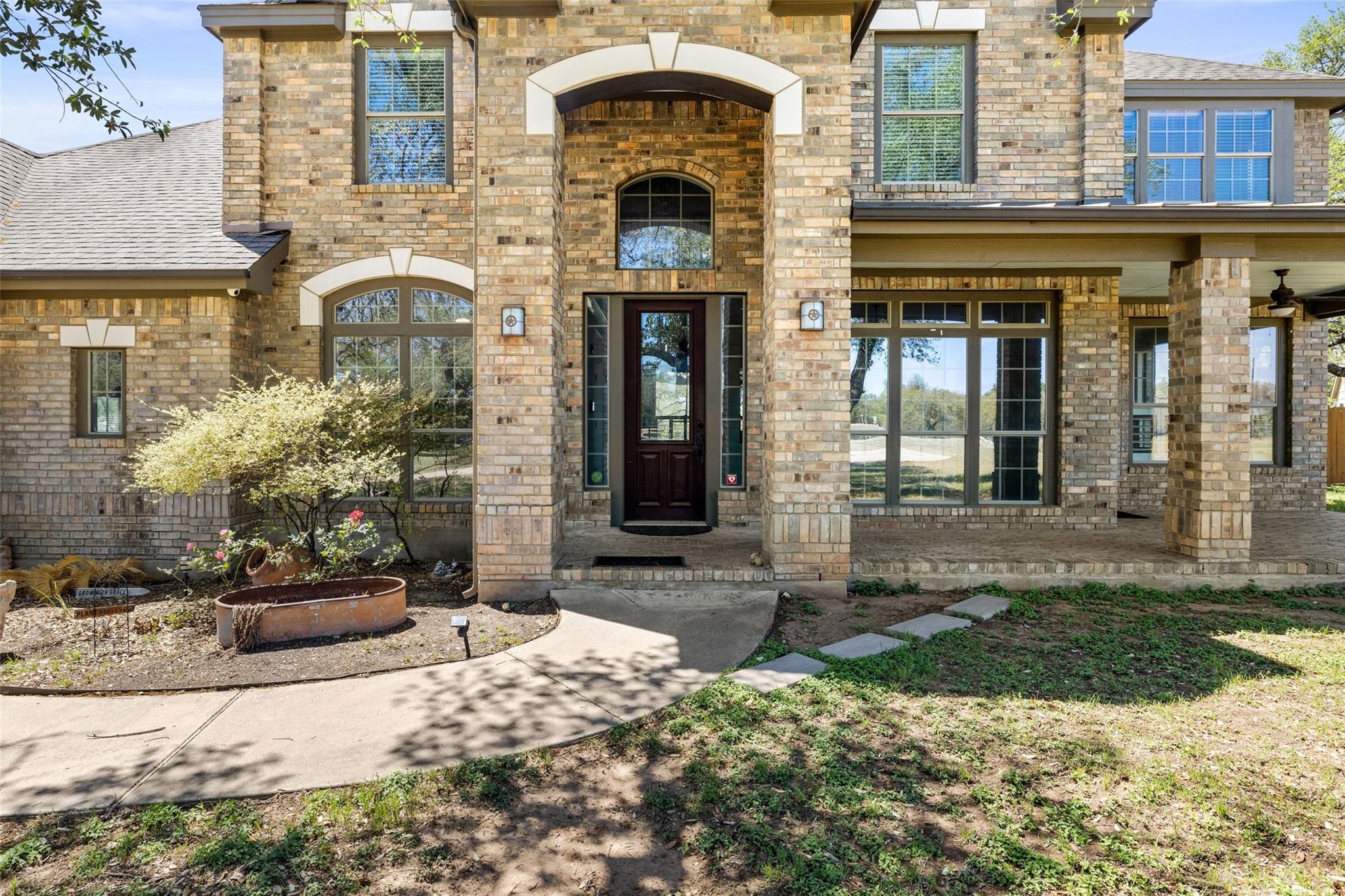 815 Elliott Ranch RD