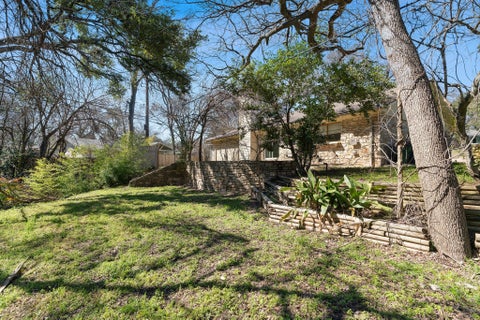 Tiny photo for 11601 Eubank DR, Austin, TX 78758 (MLS # 5481389)