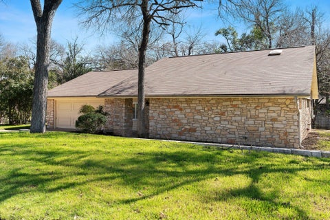 Tiny photo for 11601 Eubank DR, Austin, TX 78758 (MLS # 5481389)