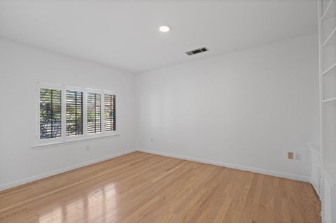 Tiny photo for 11601 Eubank DR, Austin, TX 78758 (MLS # 5481389)