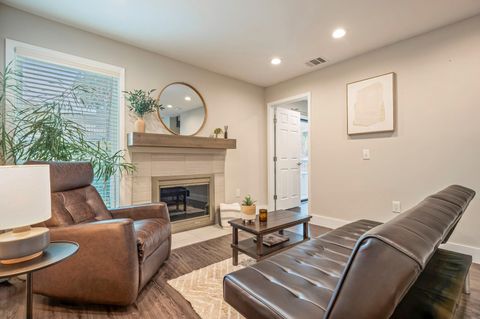 Tiny photo for 935 La Posada DR #148, Austin, TX 78752 (MLS # 4643084)