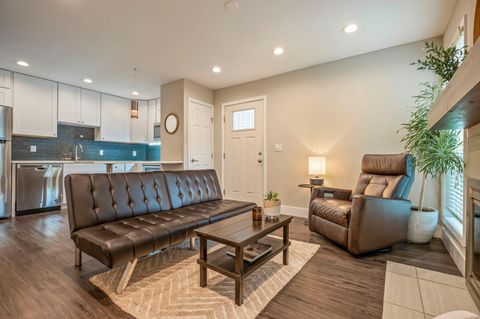 Tiny photo for 935 La Posada DR #148, Austin, TX 78752 (MLS # 4643084)