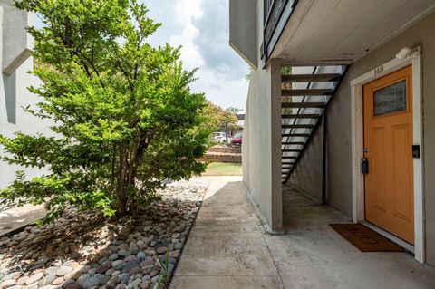 Tiny photo for 935 La Posada DR #148, Austin, TX 78752 (MLS # 4643084)