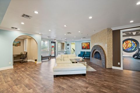 Tiny photo for 935 La Posada DR #148, Austin, TX 78752 (MLS # 4643084)