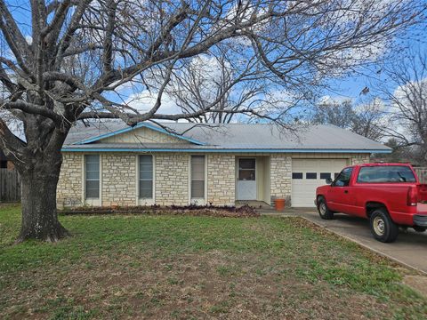 1001 W 17th ST Georgetown TX 78626