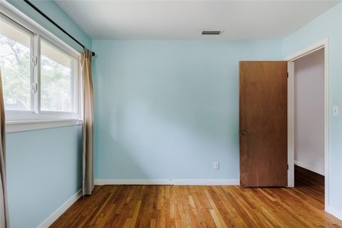 Tiny photo for 2300 Westworth CIR, Austin, TX 78704 (MLS # 6990710)