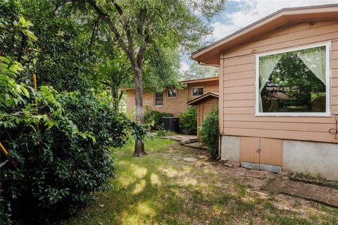 Tiny photo for 2300 Westworth CIR, Austin, TX 78704 (MLS # 6990710)