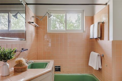 Tiny photo for 2300 Westworth CIR, Austin, TX 78704 (MLS # 6990710)