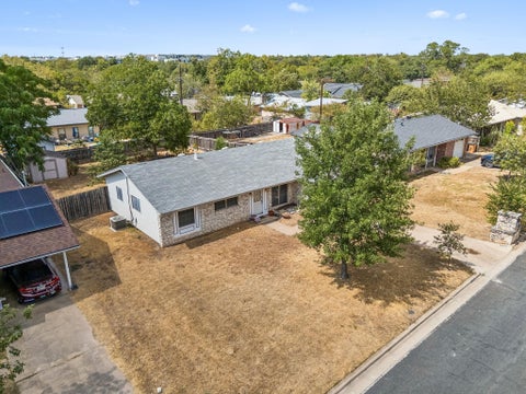 Tiny photo for 6904 Miranda DR, Austin, TX 78752 (MLS # 2505135)