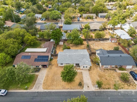 Tiny photo for 6904 Miranda DR, Austin, TX 78752 (MLS # 2505135)
