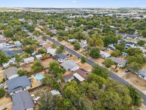 Tiny photo for 6904 Miranda DR, Austin, TX 78752 (MLS # 2505135)