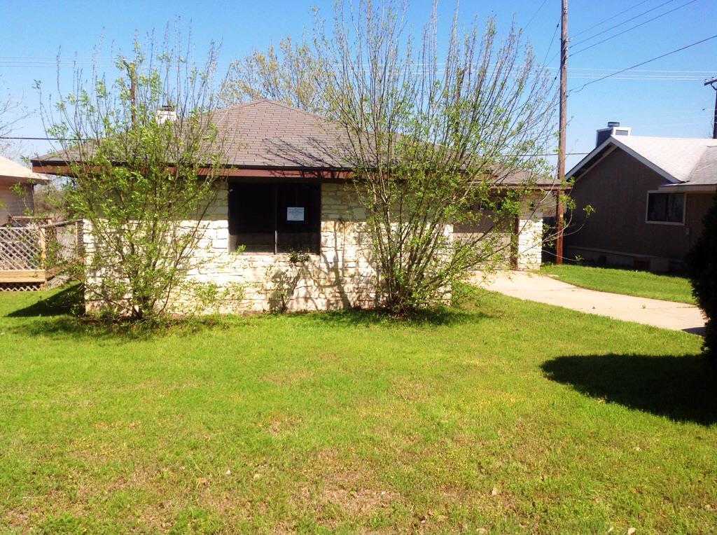 Photo 1 of 13 — 1606 Taron DR, Round Rock, TX 78681