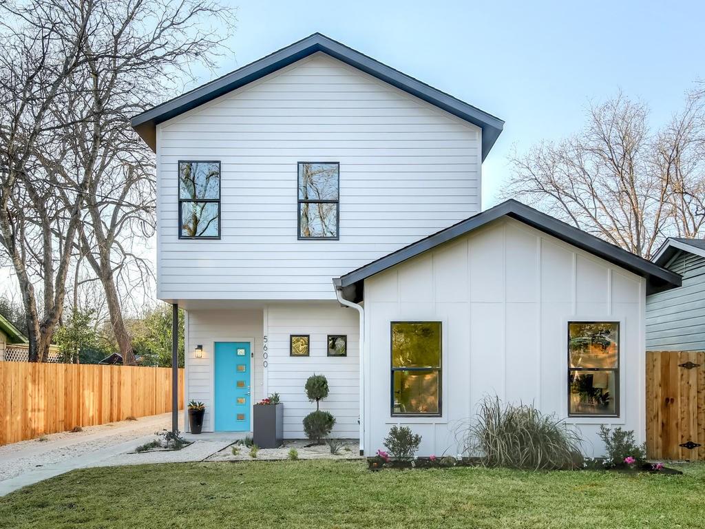 Photo 1 of 30 — 5600 Jeff Davis Ave B, Austin, TX 78756
