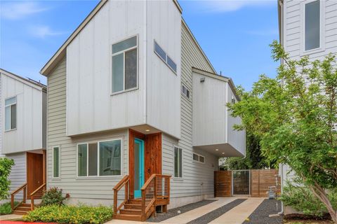 Photo of 801 N Bluff DR #33, Austin, TX 78745 (MLS # 8148014)