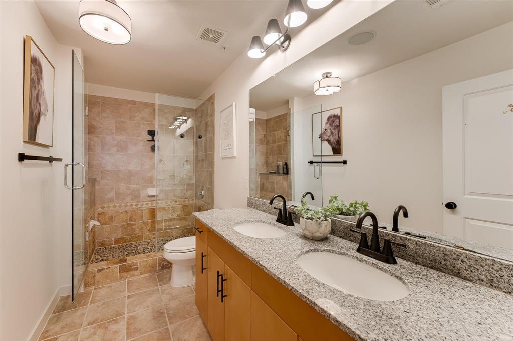 360 Nueces ST 3609