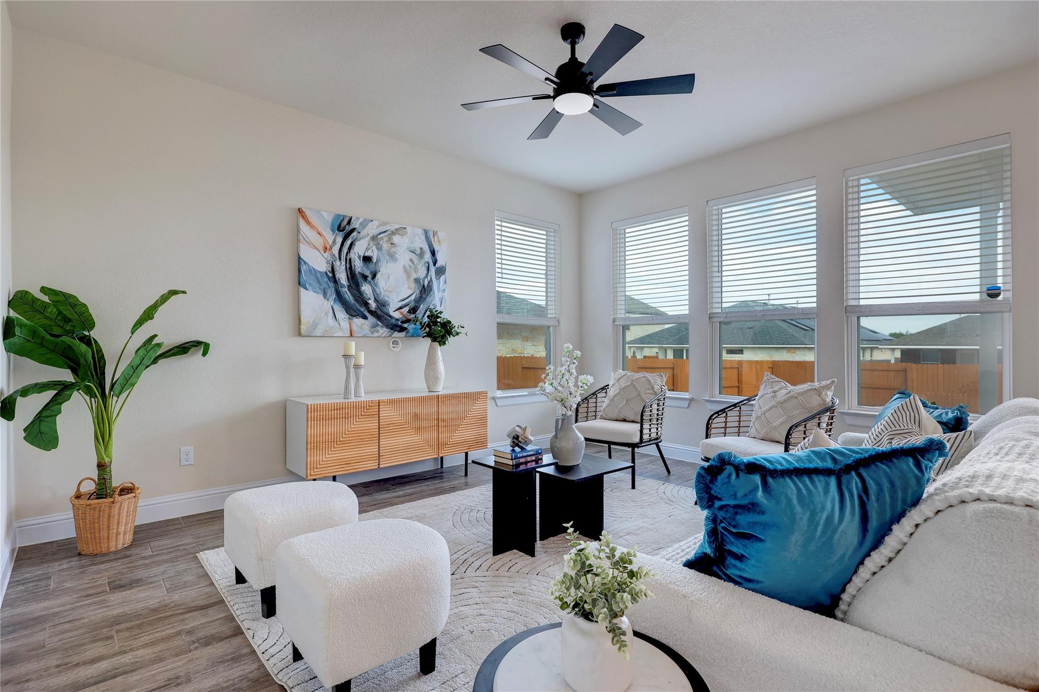 2428 Brook Crest WAY