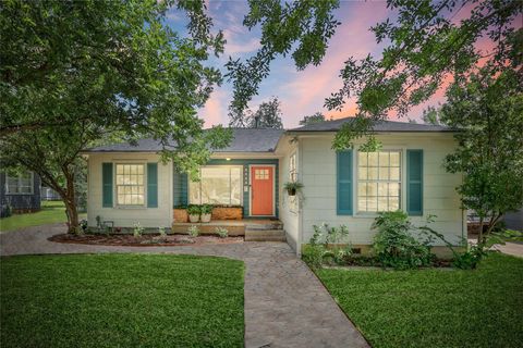 Tiny photo for 1206 Madison Ave, Austin, TX 78757 (MLS # 3628436)